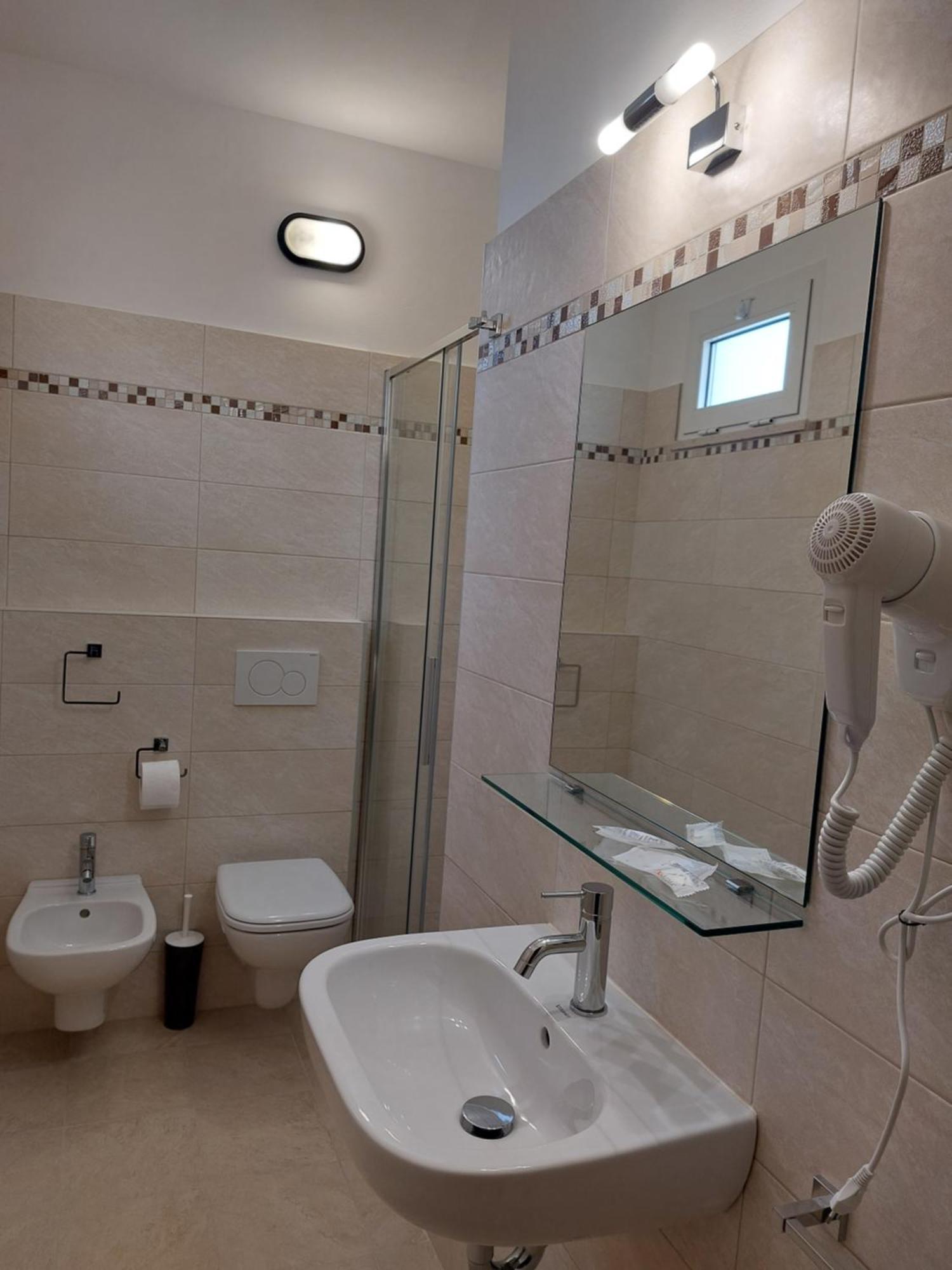 Hotel Villa Aurora Bellaria-Igea Marina Eksteriør bilde