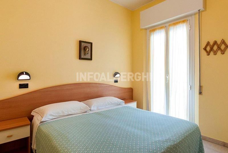 Hotel Villa Aurora Bellaria-Igea Marina Eksteriør bilde